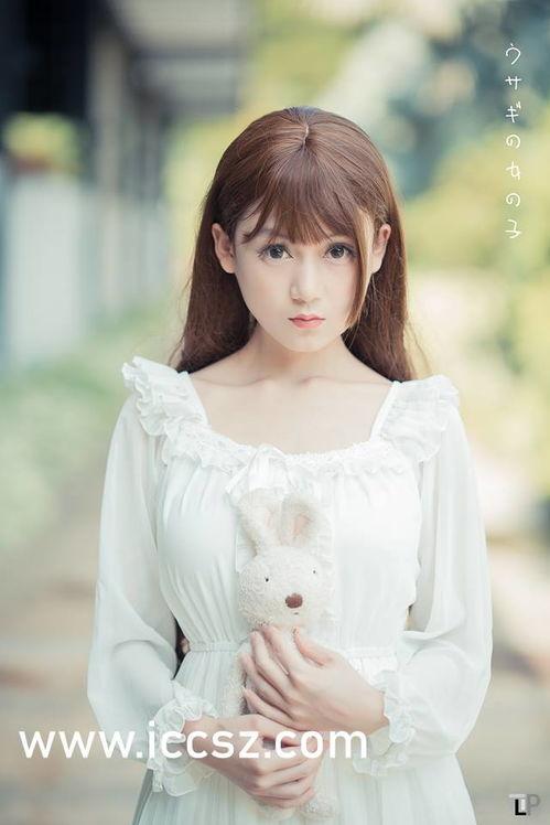 黑料社区吃瓜免费反差婊,免费吃瓜背后的反差婊真相  第2张